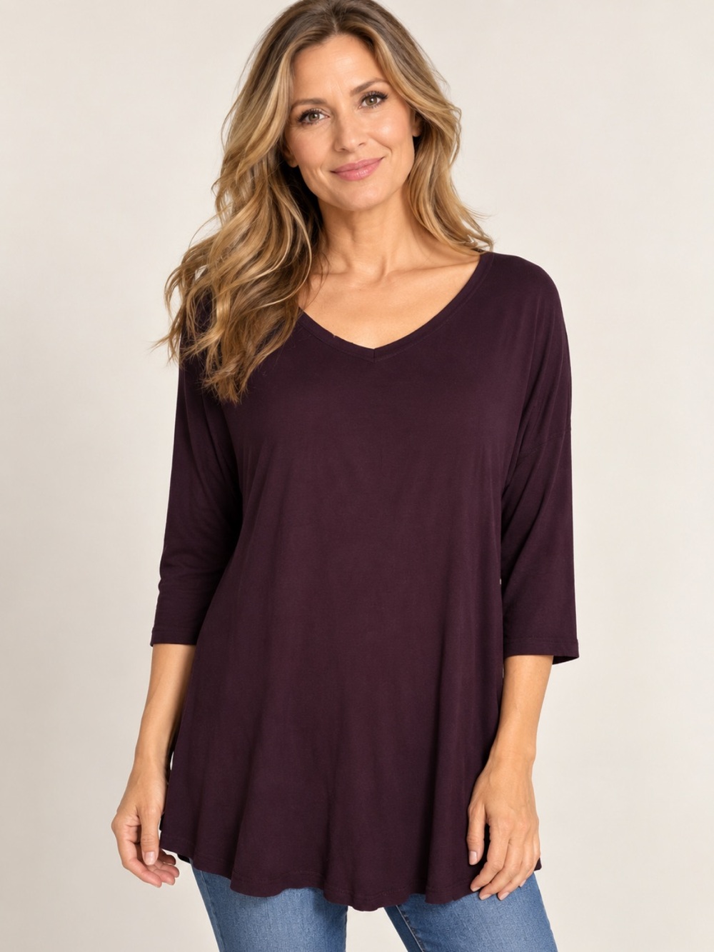 Classic Women's Scoop Neck Long Sleeve Top - Black